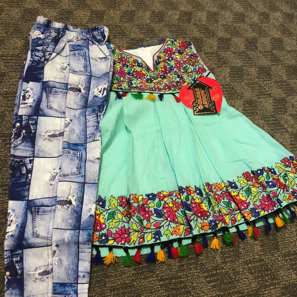Pakistani baby dress - Picture 3 of 7